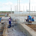 Prefeitura constrói a primeira área de lazer no bairro Santa Maria - Fotos: Márcio Garcez