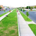 Calçadão da avenida Gasoduto é local de lazer e socialização no Orlando Dantas - Fotos: Márcio Garcez