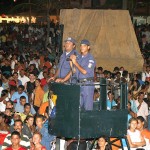 Festa na orla de Atalaia é marcada pelo clima de tranqüilidade e segurança - Fotos: Márcio Dantas