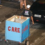 Agentes de reciclagem de lixo trabalham durante o PréCaju - Foto: Márcio Dantas