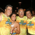 Prefeito Marcelo Déda participa mais uma vez do bloco Nana Banana - Foto: Márcio Dantas