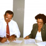 Lúcia Falcón busca recursos em Brasília - Lúcia Falcon e Dino Gadioli