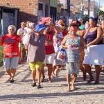 Freqüentadores do Posto de saúde Dona Jovem comemoram Carnaval - Idosos demonstram muita animação