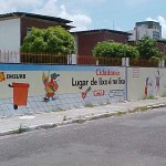 Pinturas em muros da cidade enfocam motivos educativos - Além de reduzirem a poluição visual