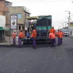 Emurb mantém obras e serviços de infraestrutura em andamento - Colina do Santo Antônio recebe obras de urbanização