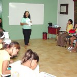 Adolescentes do Recriando Caminho ganham curso de inglês - Fotos: Wellington Barreto