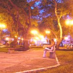 Nova iluminação da praça da Bandeira garante mais segurança e conforto a população - Fotos: Wellington Barreto