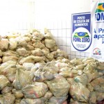 Desabrigados pelas chuvas em Simão Dias recebem hoje 500 cestas básicas enviadas pela PMA - Fotos: Márcio Dantas