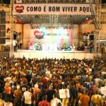 Milton Nascimento faz show para 50 mil pessoas e recebe medalha de honra ao mérito cultural - Fotos: Márcio Dantas