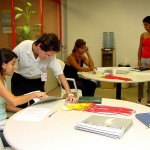 Conselheiros do OP votam o regimento e definem calendário de reunião para 2004 - Fotos: Márcio Garcez