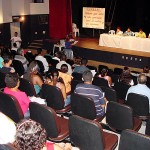 Portadores de necessidades especiais e entidades de gênero definem demandas do OP - Fotos: Márcio Garcez