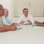 Secretários municipais e sindicalistas discutem questão salarial dos servidores - Fotos: Márcio Garcez