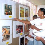 Exposição de Arte Sacra marca comemoração da Páscoa em escola municipal - Fotos: Walter Martins