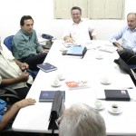 Comissão de secretários recebe o Sindicato dos Auditores do Fisco do Município - Foto: Márcio Dantas