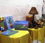 Curso destinado a mulheres carentes contribui para a criação de cooperativa - Produtos feitos pelas alunas do curso