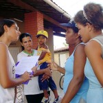 Mães do bairro Santa Maria participam de palestra sobre relacionamento entre pais e filhos - Fotos: Márcio Garcez