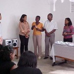 Garis e margaridas da PMA recebem diploma do Curso de Alfabetização - Servidores deram um passo importante para suas vidas
