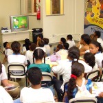 Crianças participam de exibição de filme na Clodomir Silva - Fotos: Wellington Barreto