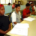 Cursos profissionalizantes do Projeto de Trabalho Técnico Social da Prefeitura têm início hoje - Alunos do curso de eletrônica básica