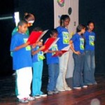 Adolescentes do Peti apresentam projetos artísticos no Teatro Lourival Batista - Atividades artísticas do Peti