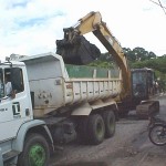 Canais da zona Norte de Aracaju passam por serviço de limpeza mecanizada - População deve colaborar e não poluir os canais