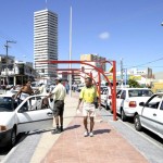 Taxistas e usuários serão beneficiados com obra da Prefeitura - Obra beneficiará taxistas e passageiros