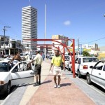 Taxistas e usuários serão beneficiados com obra da Prefeitura - Obra beneficiará taxistas e passageiros