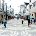 Pedras portuguesas já compõem 50% dos calçadões do Centro da cidade - Fotos: Wellington Barreto