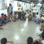 Centro de Convivência do Adolescente começa o ano com atividades esportivas - Aula de alongamento