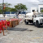 Equipes da Emsurb garantem a higienização da área para a segunda noite de PréCaju  - Fotos: Márcio Garcez