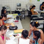 Escola Municipal Presidente Vargas abre vagas para novos alunos e define projetos para 2005 - Fotos: Márcio Garcez