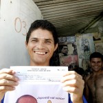 Prefeitura transfere moradores de palafitas da Coroa do Meio  - Fotos: Márcio Garcez