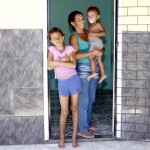 Prefeitura transfere moradores de palafitas da Coroa do Meio  - Fotos: Márcio Garcez