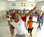 Aulas de dança no Porto Dantas estimulam autoestima de jovens carentes  - Fotos: Silvio Rocha