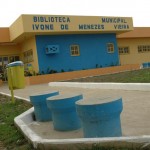 Biblioteca Ivone de Menezes Vieira promove hoje Matinê Carnavalesca para crianças  - Fotos: Silvio Rocha