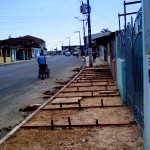 Obras da avenida Santa Gleide já trazem benefícios em fase final de conclusão  - assentamento de meiofio