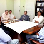 Prefeito conhece projeto de implantação do primeiro Resort de Sergipe - Fotos: Márcio Dantas