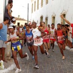 Mais de 600 atletas participaram ontem da 22ª edição da Corrida Cidade de Aracaju  - Fotos: Silvio Rocha