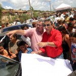 Prefeito assina ordem de serviço para recuperação de ruas e construção de escola no Santa Maria - Fotos: Márcio Dantas