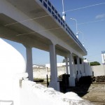 Prefeitura recupera passarela do bairro Siqueira Campos  - Fotos: Silvio Rocha