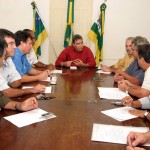 Prefeito recebe em audiência representantes do Sinduscon  - Fotos: Márcio Garcez