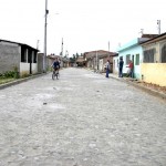Moradores do loteamento Ângela Catarina satisfeitos com obras de drenagem e pavimentação - Fotos: Wellington Barreto