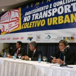 Prefeito participa de debate sobre transporte coletivo realizado em Salvador - Fotos: Site da FNP