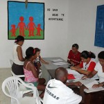 Famílias do Santa Maria abrigadas pela prefeitura recebem assistência diária - Fotos: Silvio Rocha