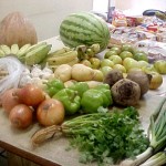 Comissão de Controle de Qualidade da Semed avalia produtos da merenda escolar - Fotos: Walter Martins