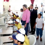 Prefeito Marcelo Déda lança programa de inclusão digital nas escolas do município - Fotos: Márcio Dantas