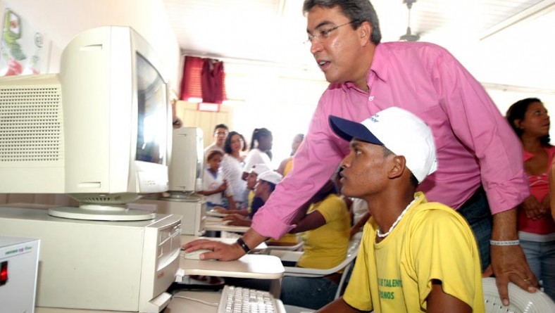 Inclusão digital já é realidade nas escolas do município