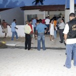 Polícia Federal retira invasores de residências do PAR na Aruana - Fotos: Márcio Garcez