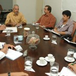 Prefeitura discute com representantes do Sindipema reajuste salarial dos professores  - Fotos: Silvio Rocha