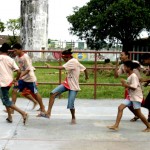 Crianças e adolescentes aprendem a conviver socialmente a partir de práticas esportivas - Fotos: Wellington Barreto